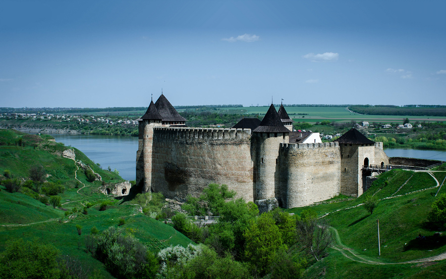 Хотинская крепость в городе Хотин, Черновицкая область