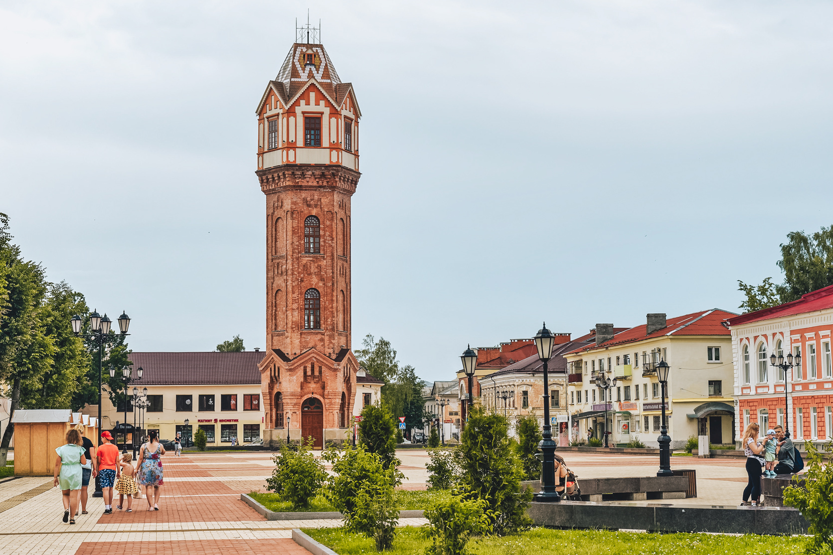 башня в старой руссе