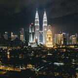 Малайзия вводит налог на выезд из страны. Рассказываем, сколько платить и почему это важно